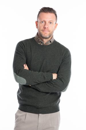 Maglia con toppe in maglia
